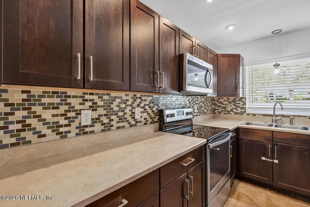 Photo of 474 CASUARINA Circle