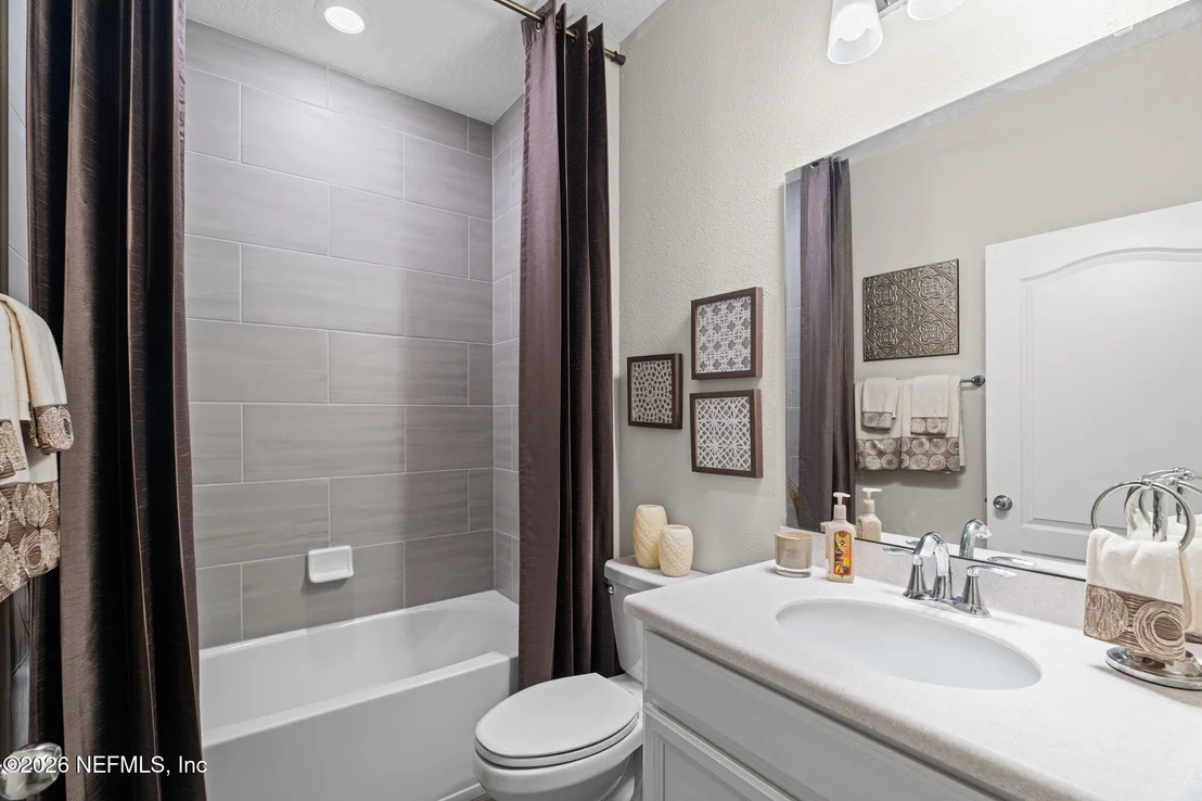Photo of 39 CRYSTAL CREST Lane