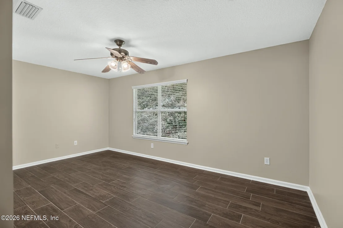 Photo of 1335 IVYHEDGE Avenue
