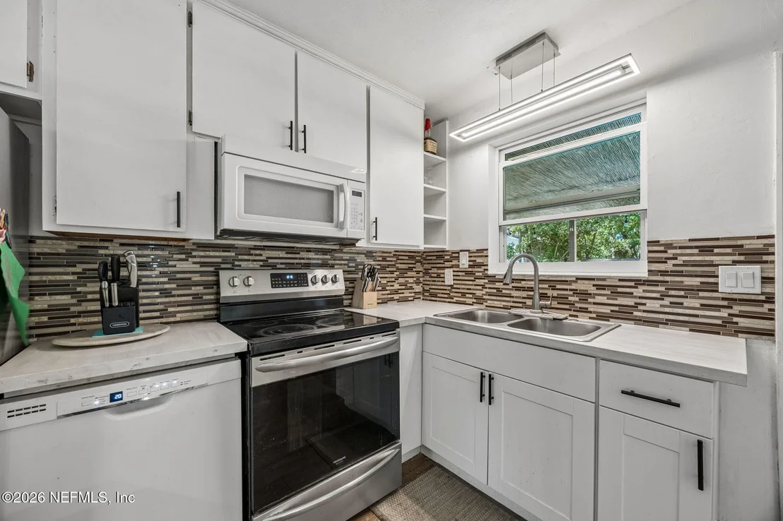 Photo of 5136 EULACE Road