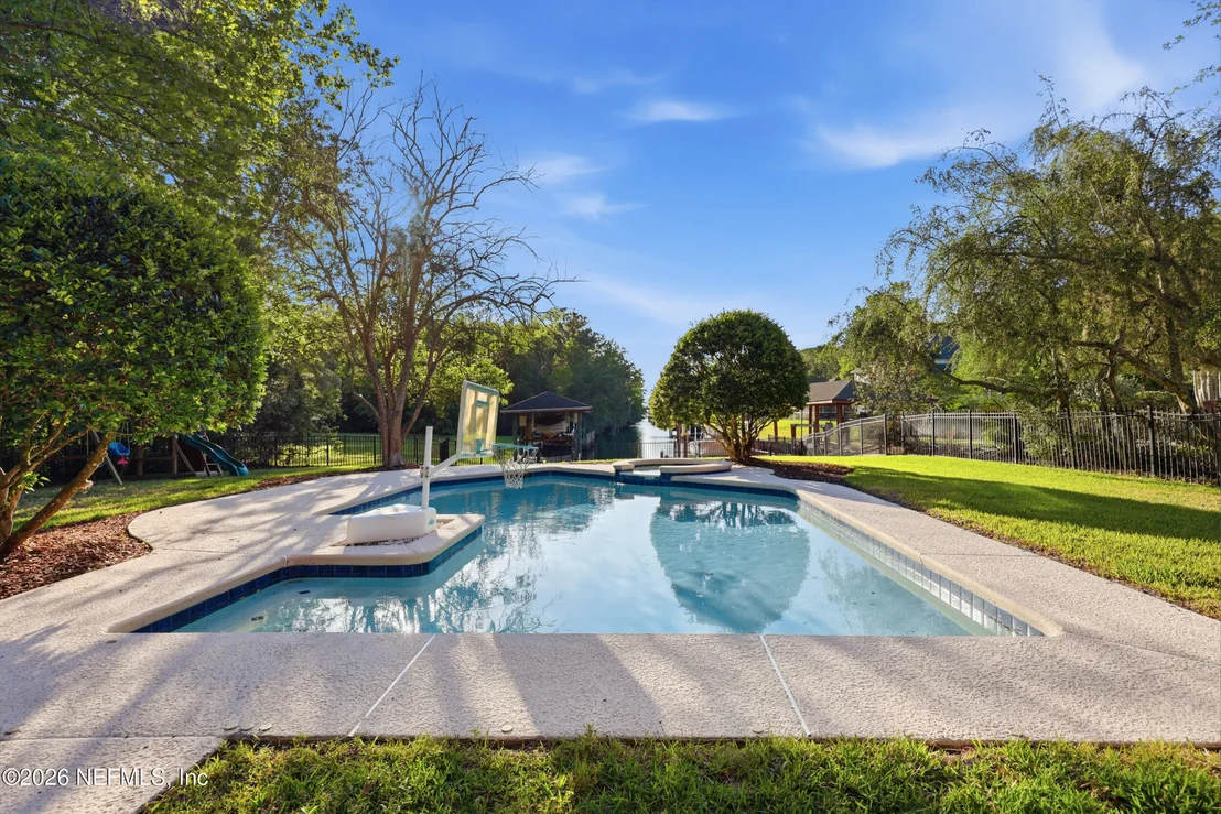 Photo of 11802 MANDARIN Road