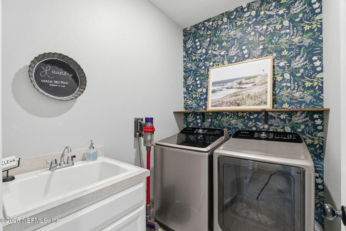 Photo of 7427 ROCK BROOK Drive