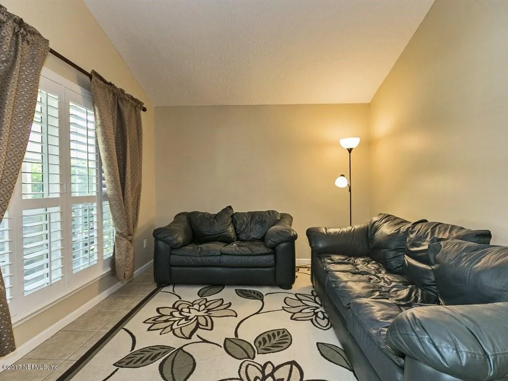 Photo of 354 JOHNS CREEK Parkway