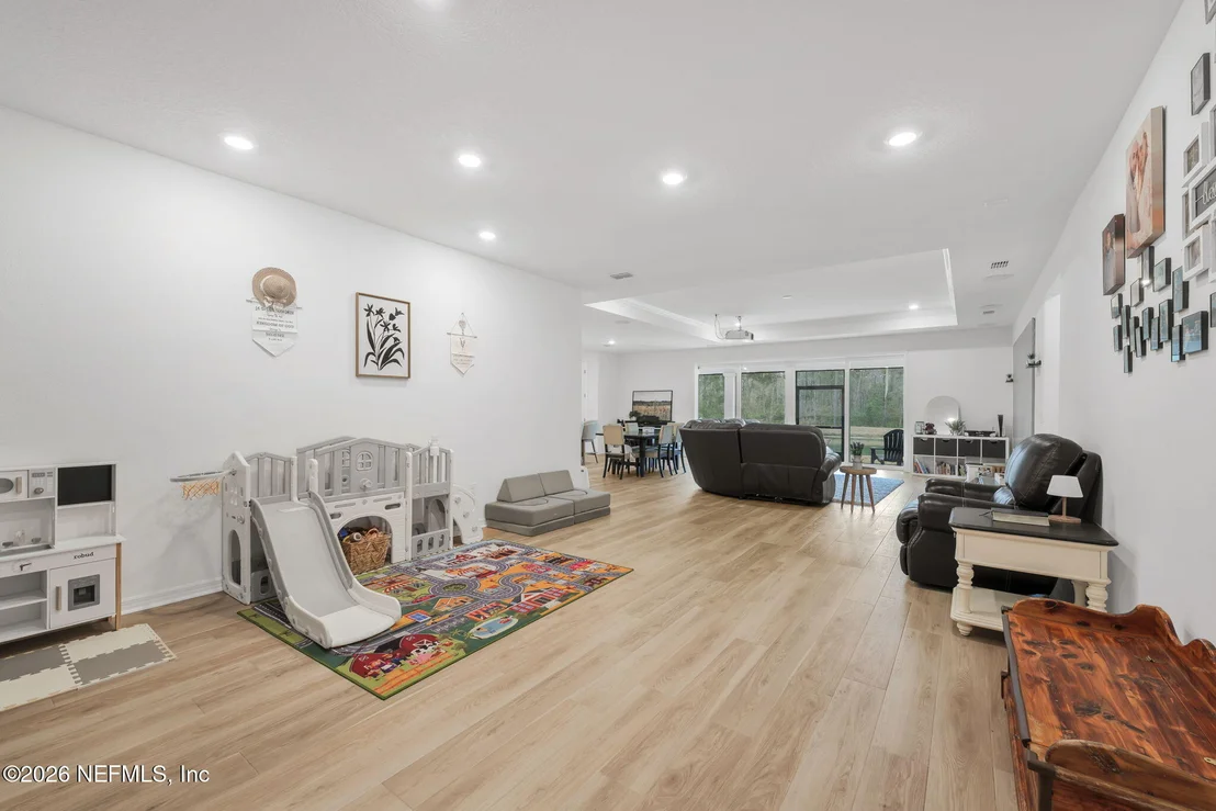 Photo of 12464 CLAPBOARD BLUFF Trail