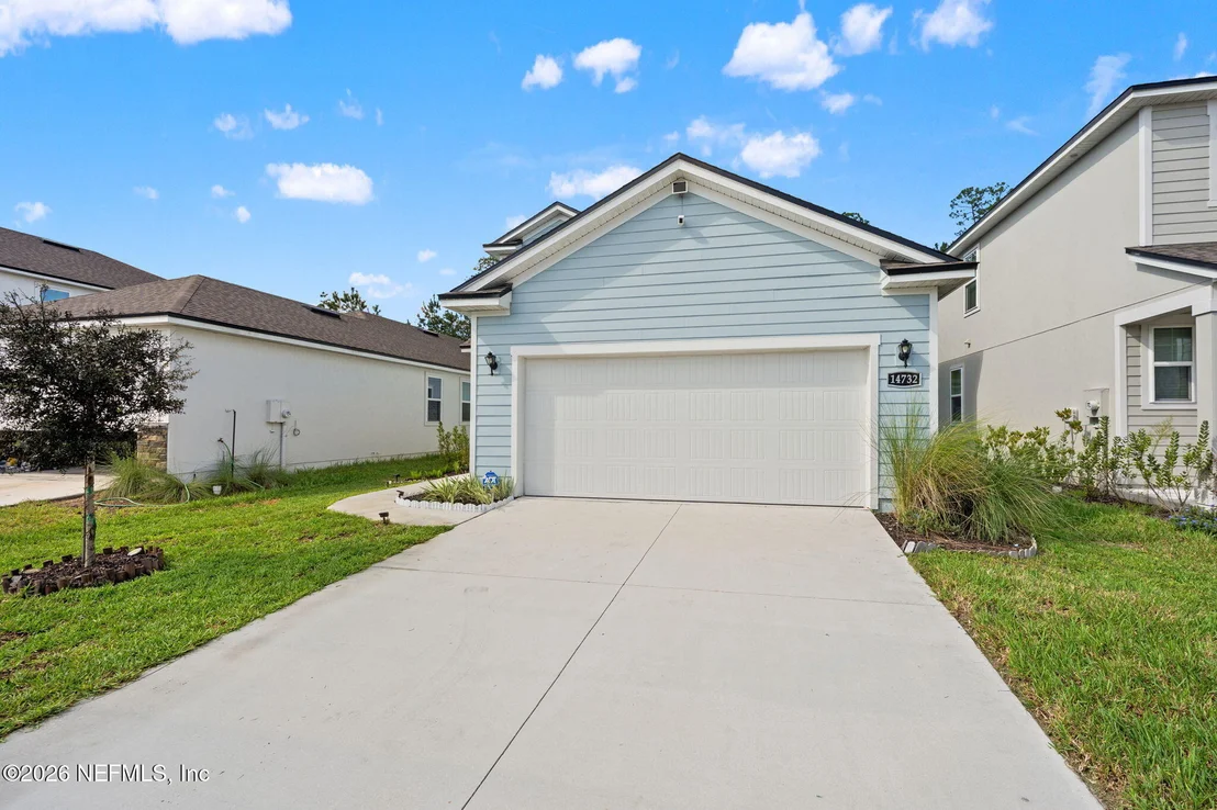 Photo of 14732 MACADAMIA Lane