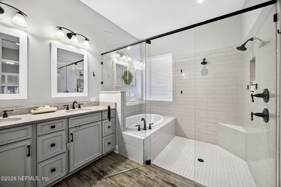 Photo of 215 FRESHWATER Drive