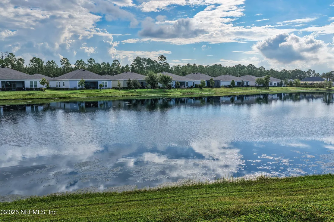 Photo of 75511 PONDSIDE Lane