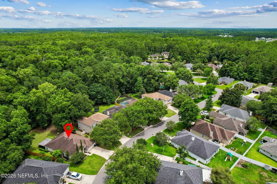 Photo of 556 REDBERRY Lane