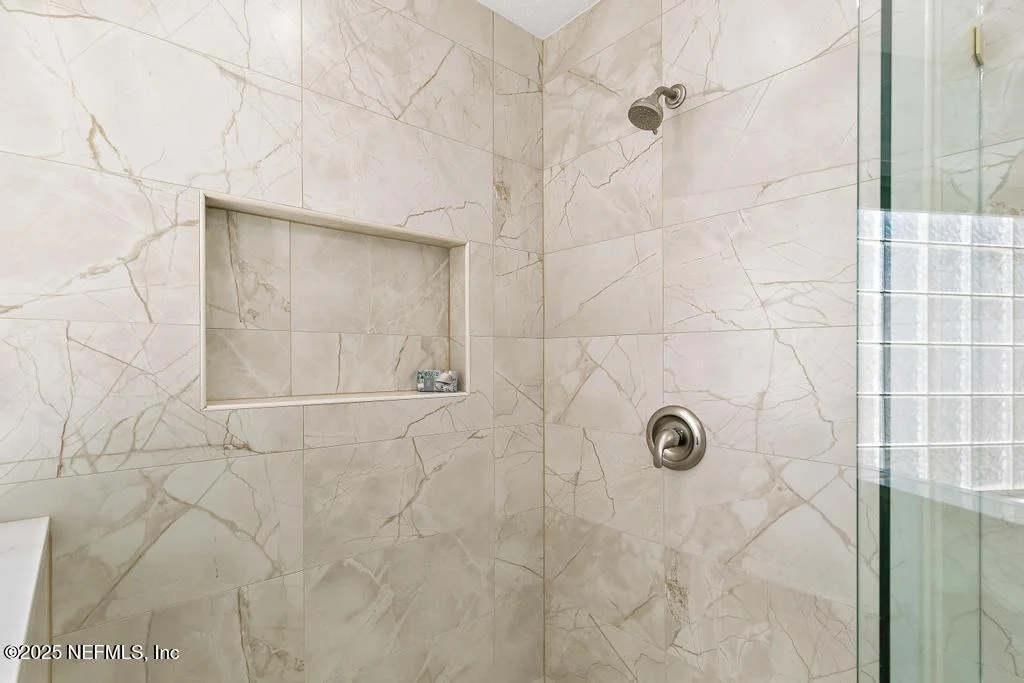 Photo of 953 N LILAC Loop