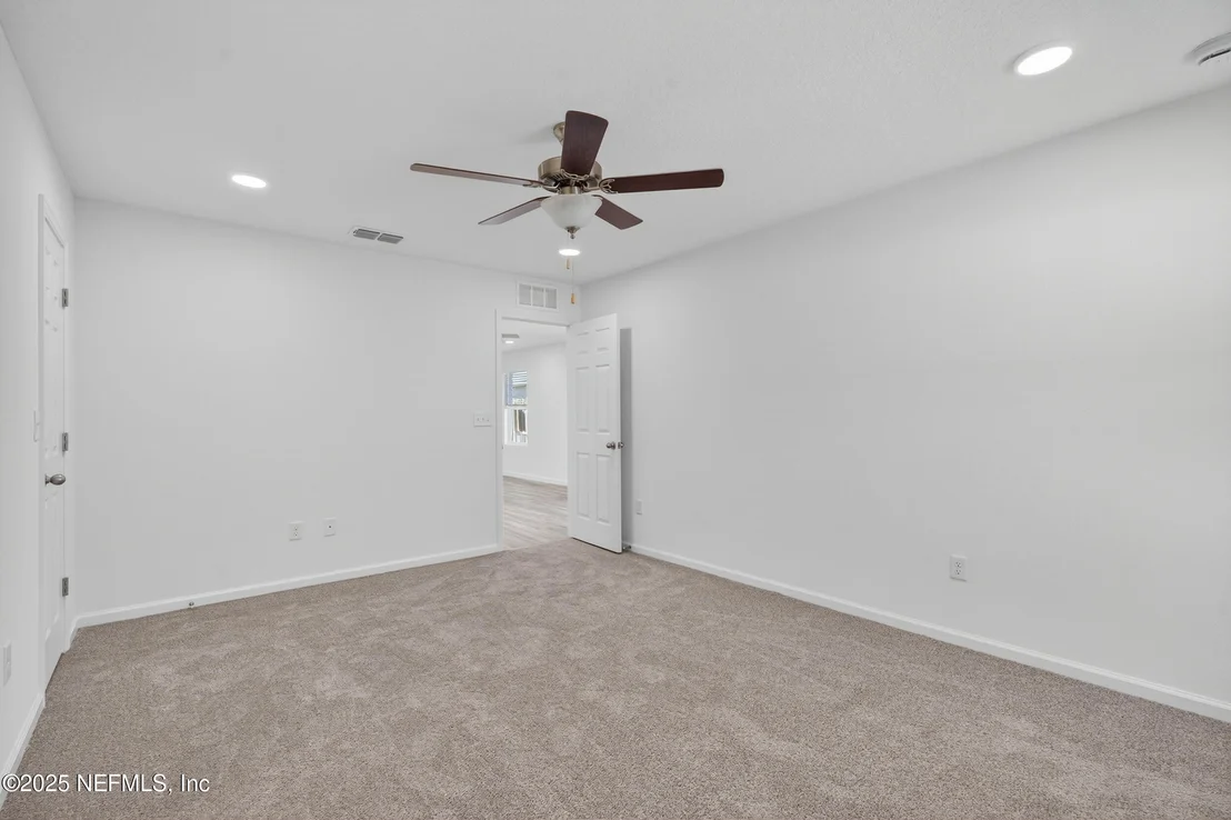 Photo of 8513 DANDY Avenue