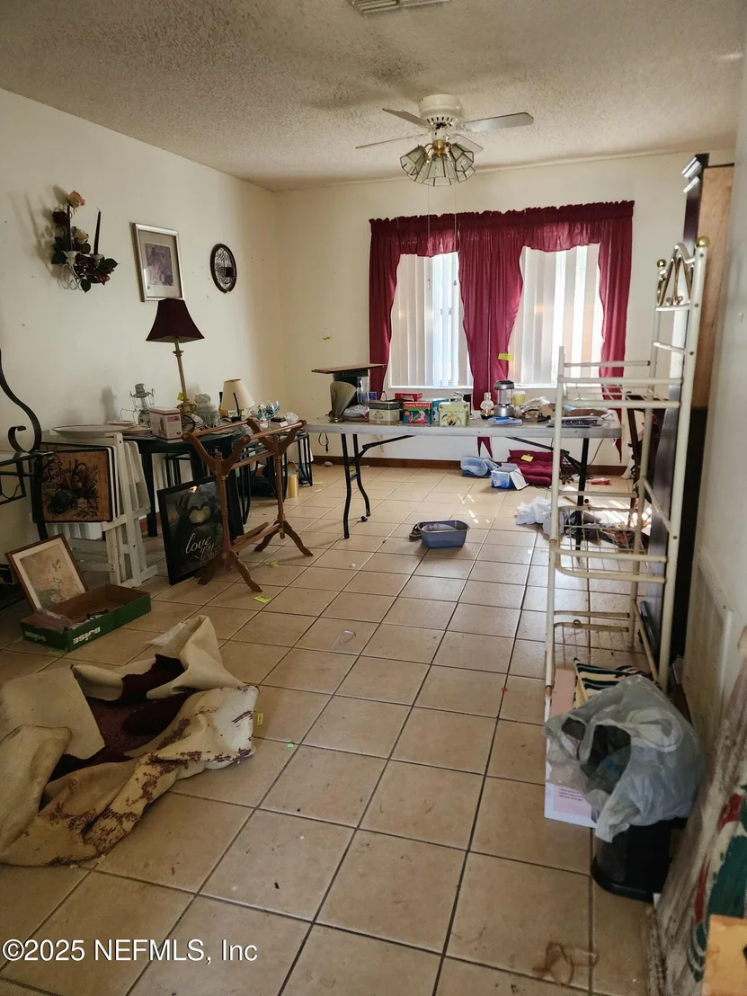 Photo of 1562 IBIS Drive