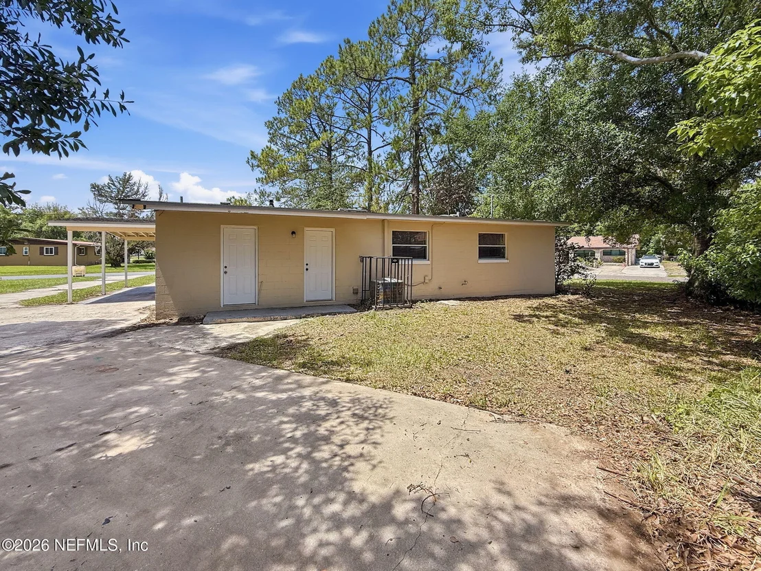 Photo of 5233 DALLEN LEA Drive