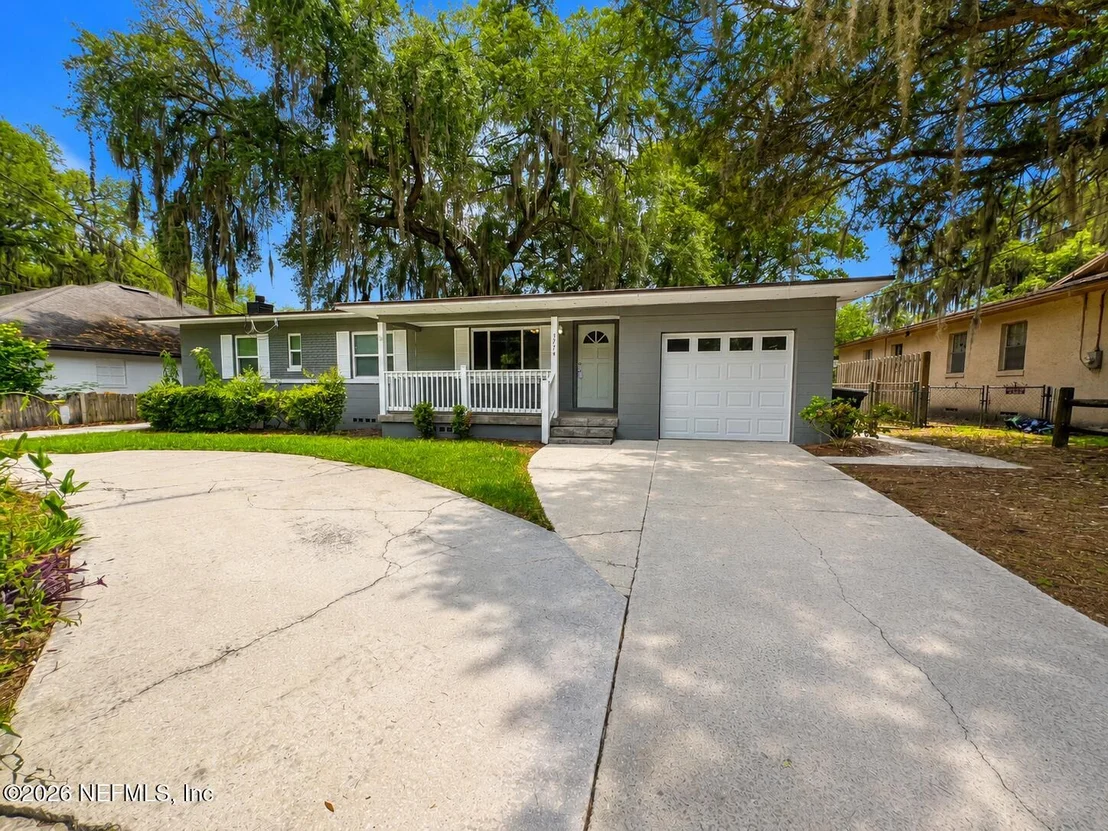 Photo of 5774 CEDAR OAKS Drive
