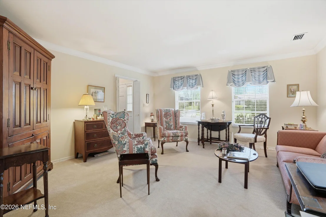 Photo of 970 SANDPIPER Lane