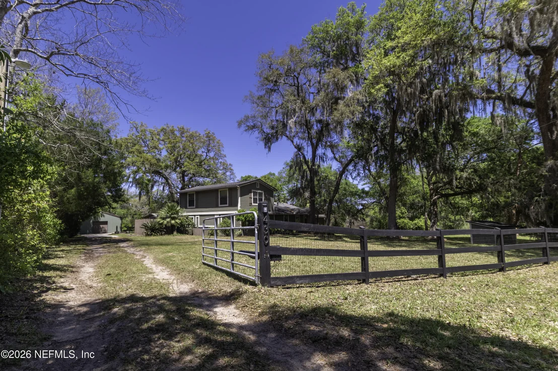 Photo of 430 COOPERS COVE Road