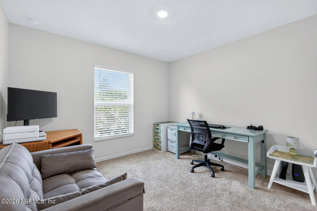 Photo of 2 RADIUM Lane