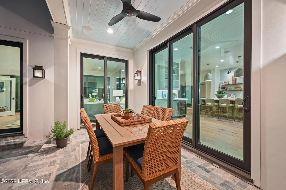 Photo of 688 OCEAN PALM Way