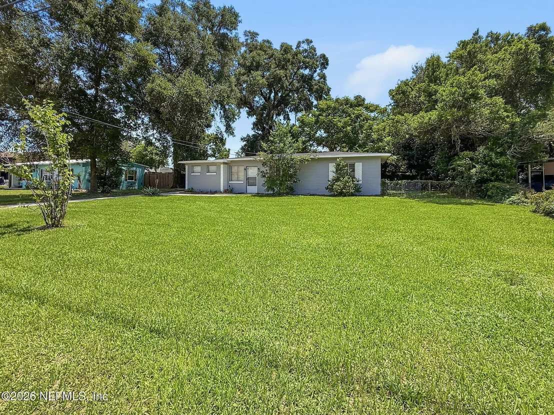 Photo of 2942 CHRISTOPHER Road