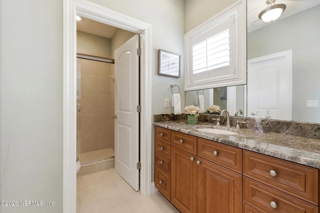 Photo of 286 VALE Drive