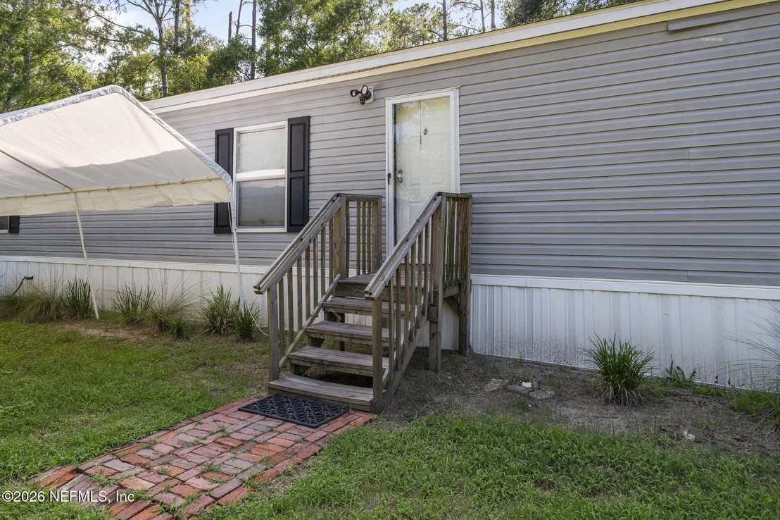 Photo of 9625 LIGHT Avenue