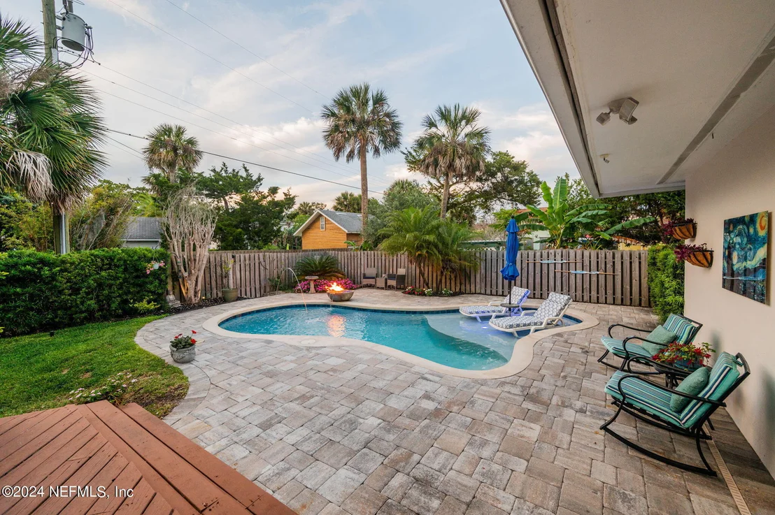 Photo of 6 OGLETHORPE Boulevard