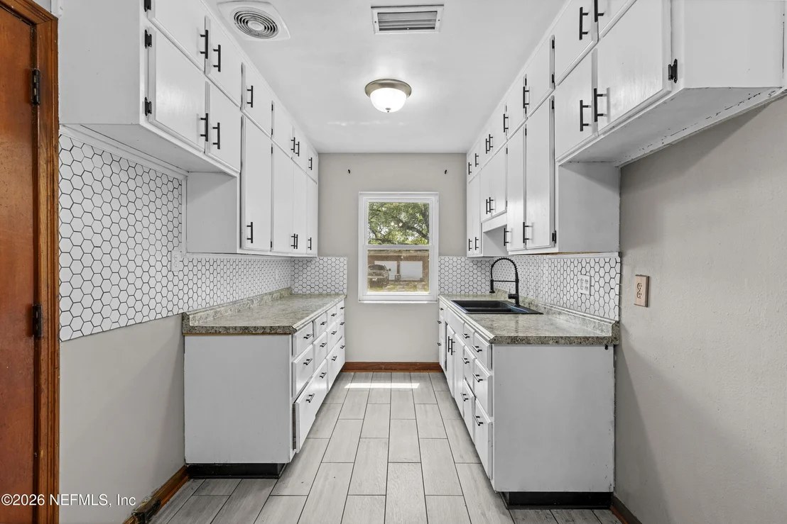 Photo of 4122 RENDALE Drive N