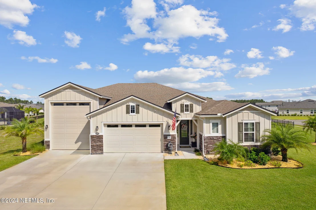 Photo of 85475 FALL RIVER Parkway