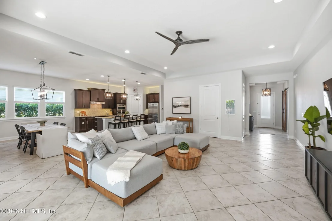 Photo of 801 MONTAGUE Drive