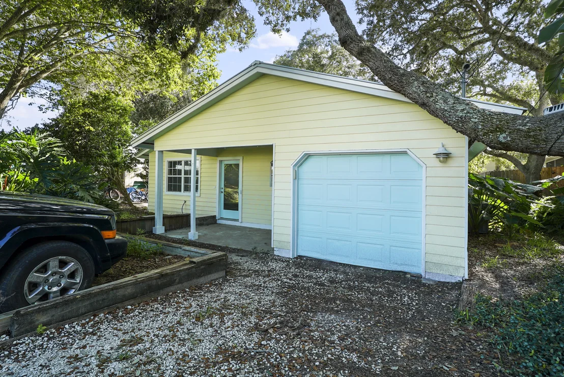 Photo of 7 LISBON Street