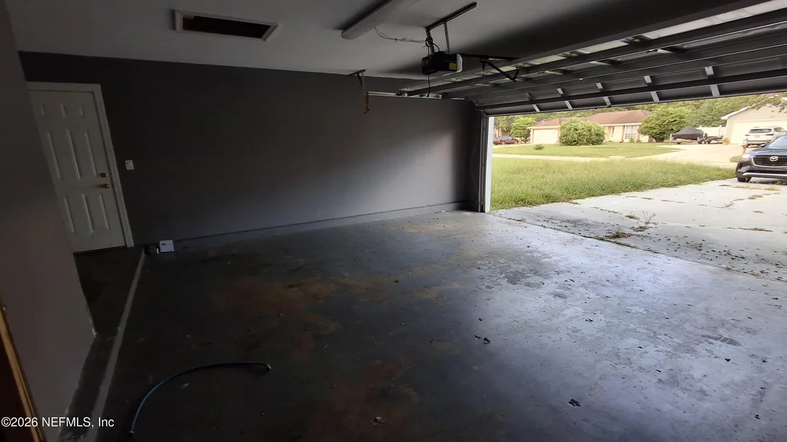 Photo of 1809 FARM WAY Way