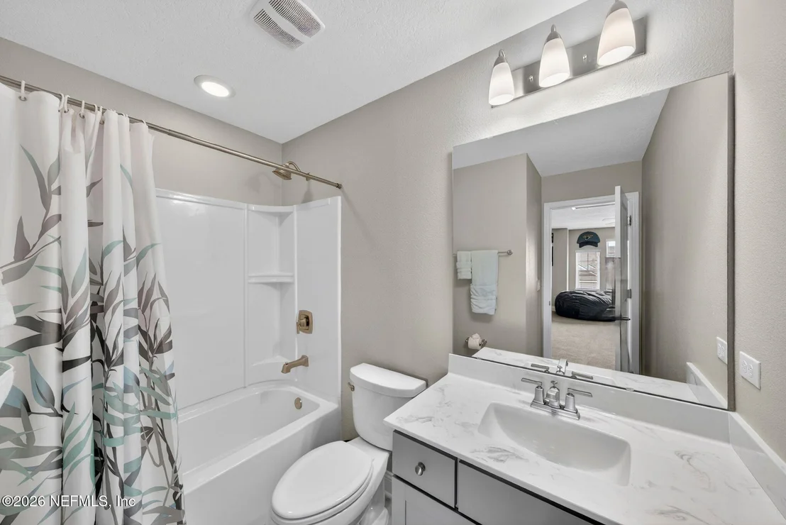 Photo of 604 WILLOW LAKE Drive