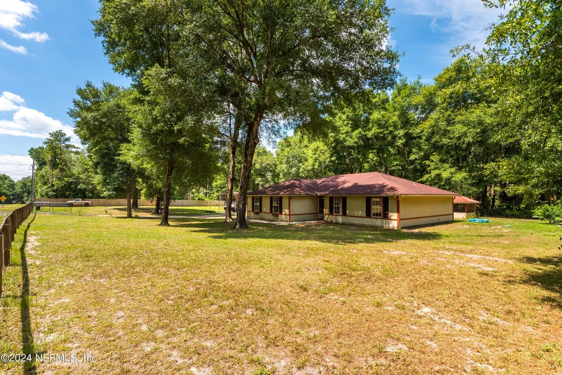 Photo of 2592 MYRTLE Loop