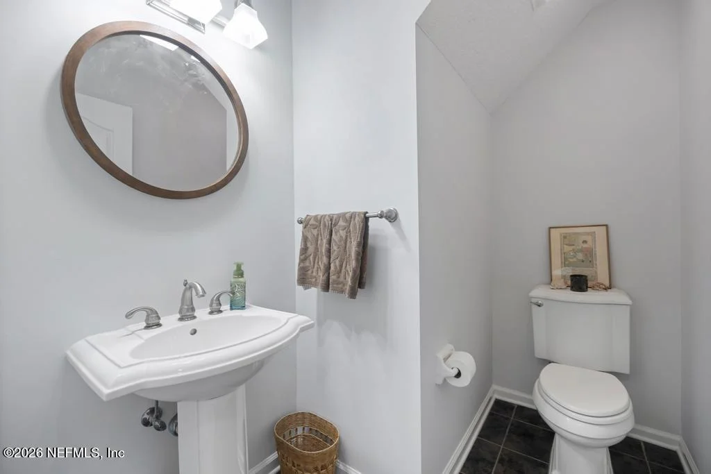 Photo of 124 RIVER PLANTATION Road N