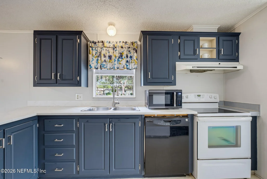 Photo of 139 WATERSIDE Avenue