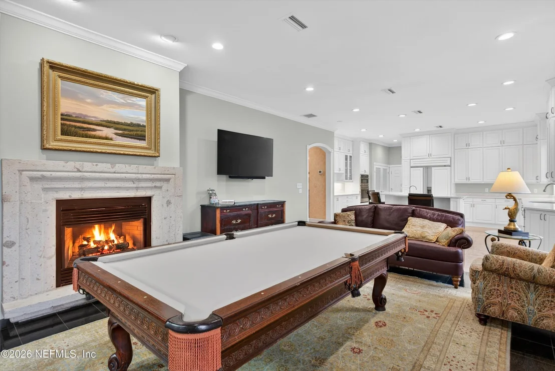 Photo of 6357 PUTNAM Street