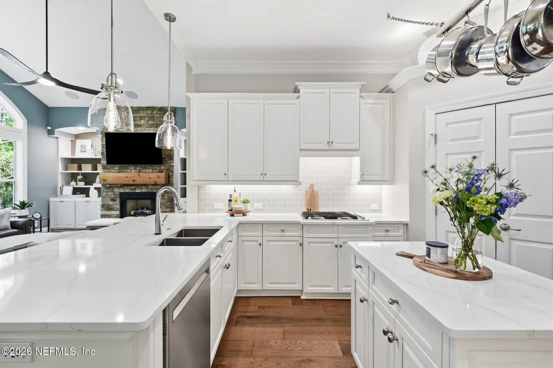 Photo of 189 ST JOHNS FOREST Boulevard