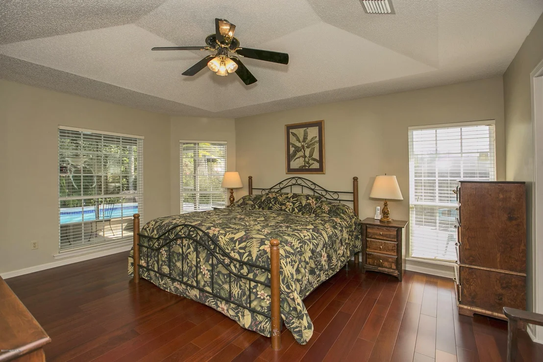 Photo of 4311 HOLLYGATE Drive