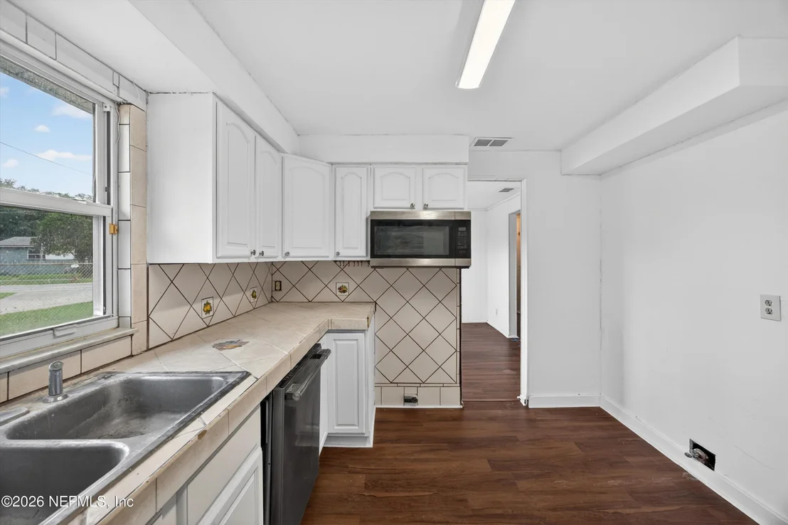 Photo of 3842 WINTON Drive
