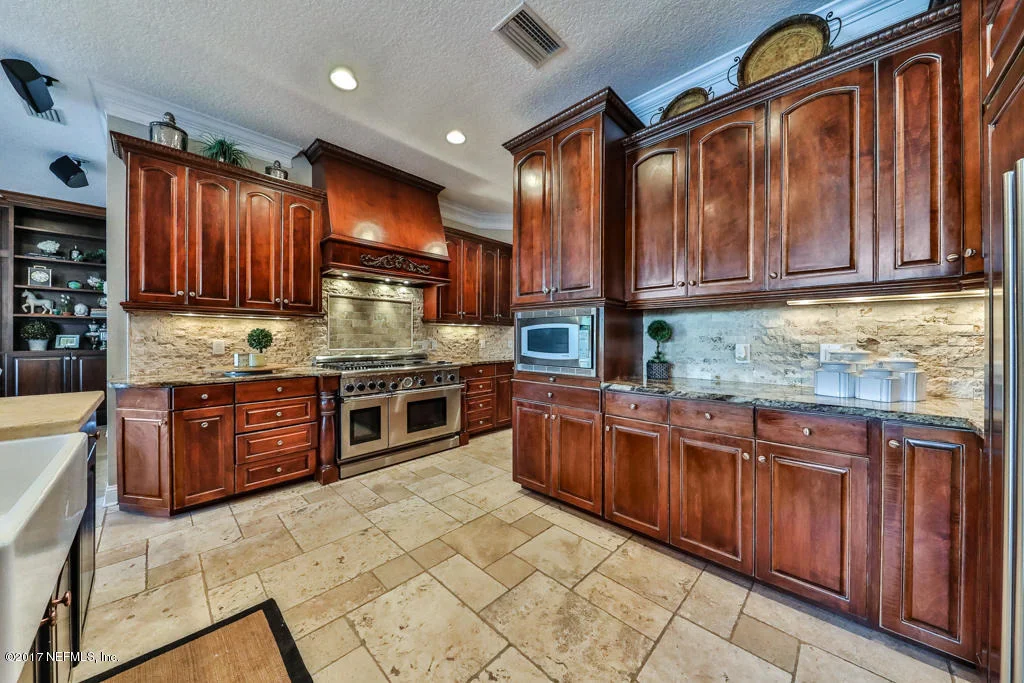 Photo of 13641 SHIPWATCH Drive