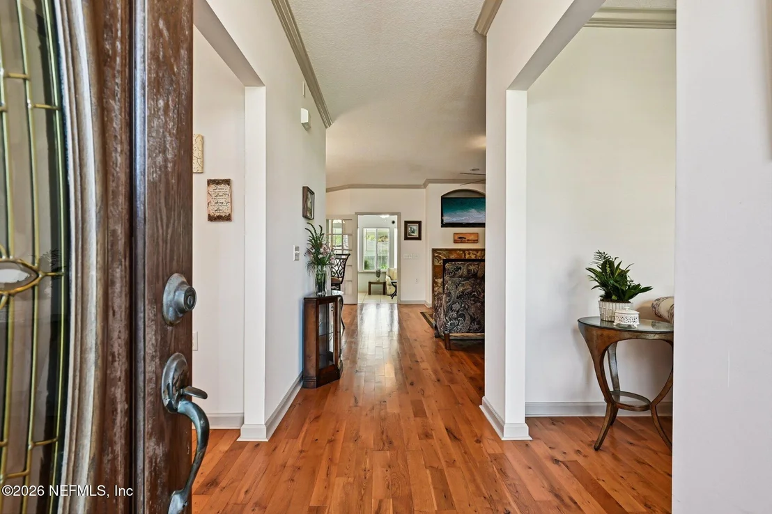 Photo of 450 RALPH Street
