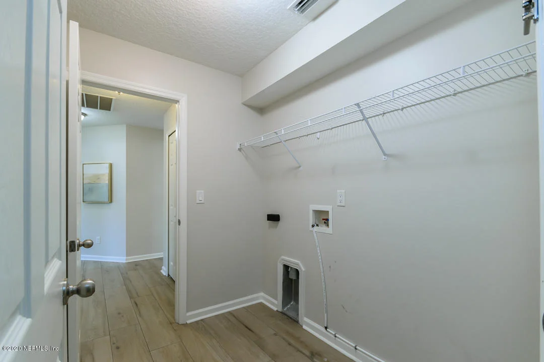 Photo of 228 HOLLAND Drive