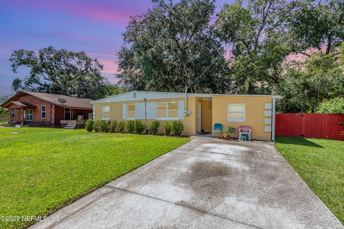 Photo of 4122 SPRINGWOOD Road