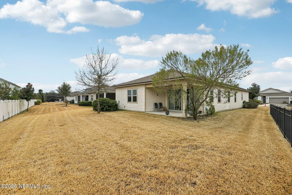 Photo of 2003 AMBERLY Drive