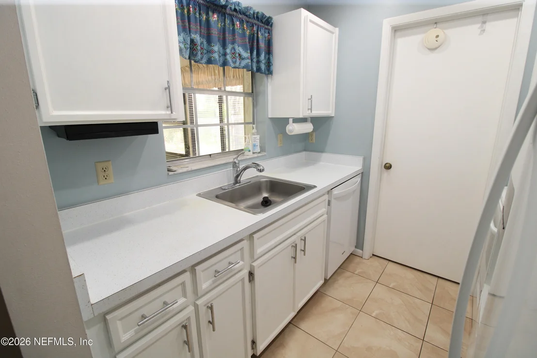 Photo of 402 CASUARINA Circle