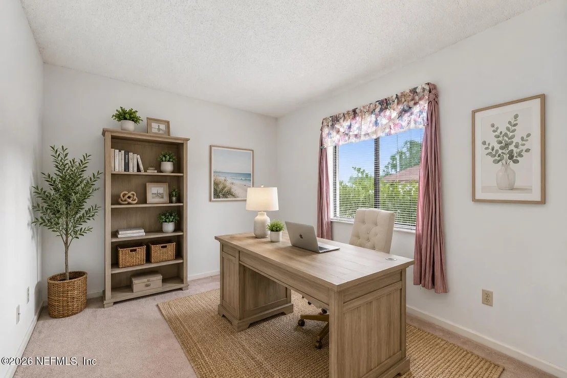 Photo of 5 WHITE HALL Drive