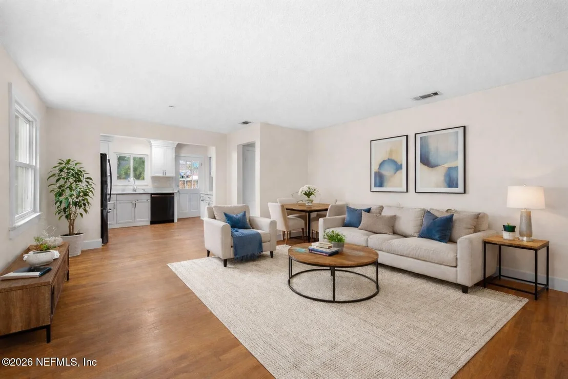 Photo of 36 PARK Avenue