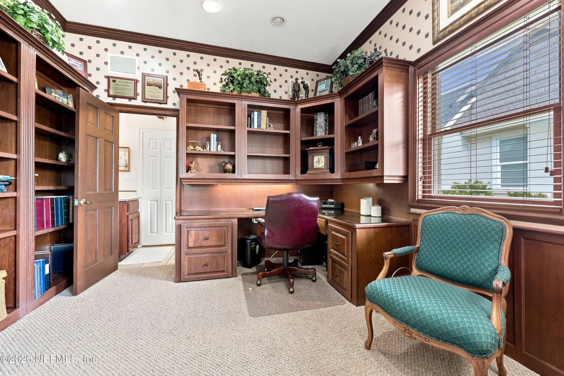 Photo of 365 MARSH POINT Circle