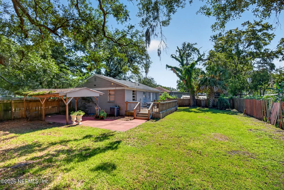 Photo of 3308 SHERIDAN Road