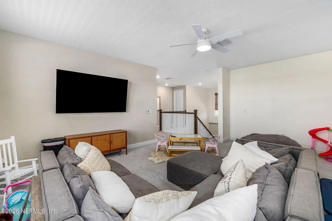 Photo of 137 CALLIEL Way