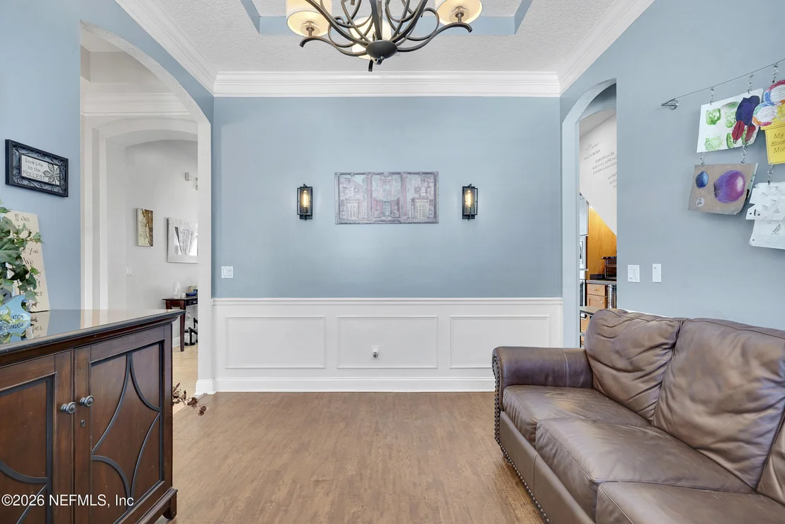 Photo of 198 PARKSIDE Drive
